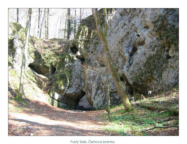 Pr foto z turistiky v Moravskm krasu