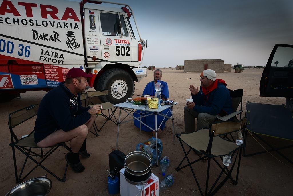 Po stopch zvodu Pa -Dakar