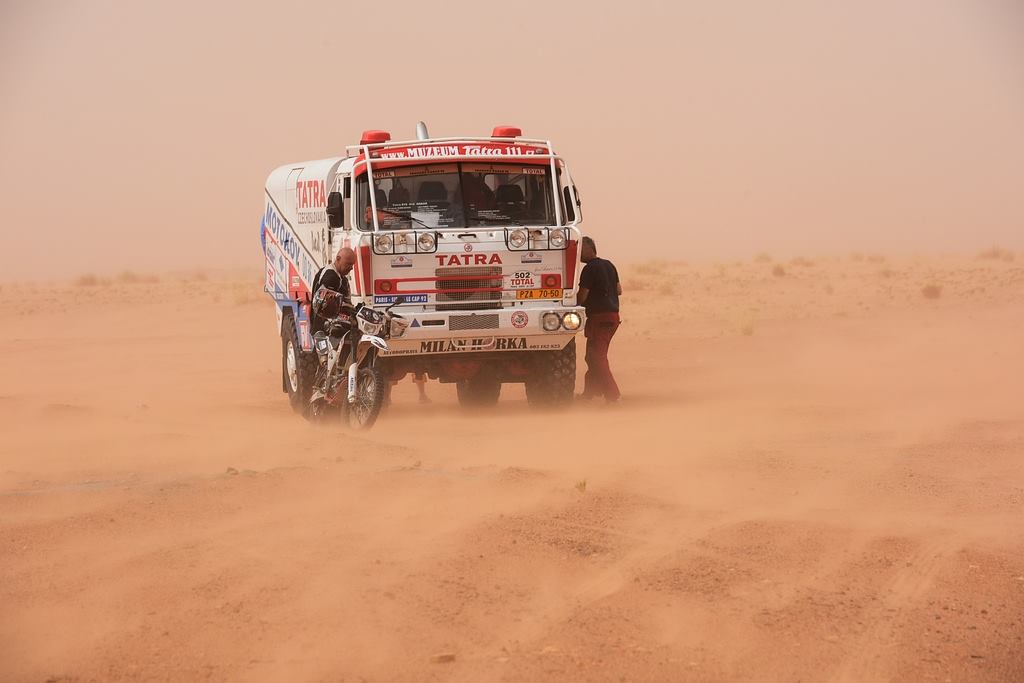 Po stopch zvodu Pa -Dakar